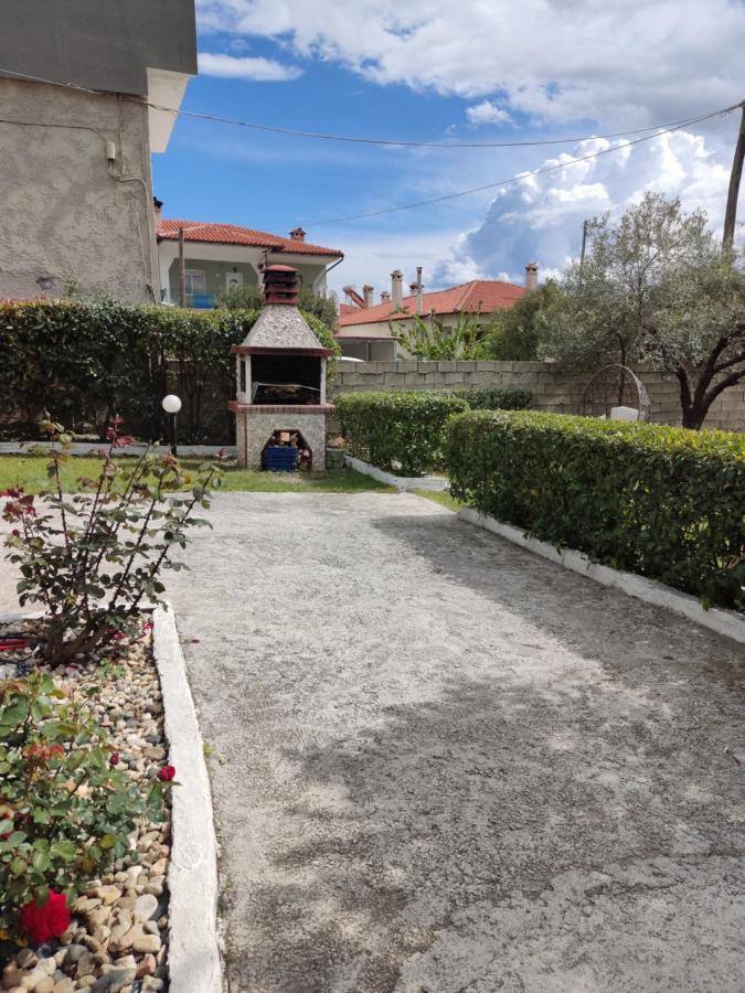Elina House Villa Nikiti  Exterior photo